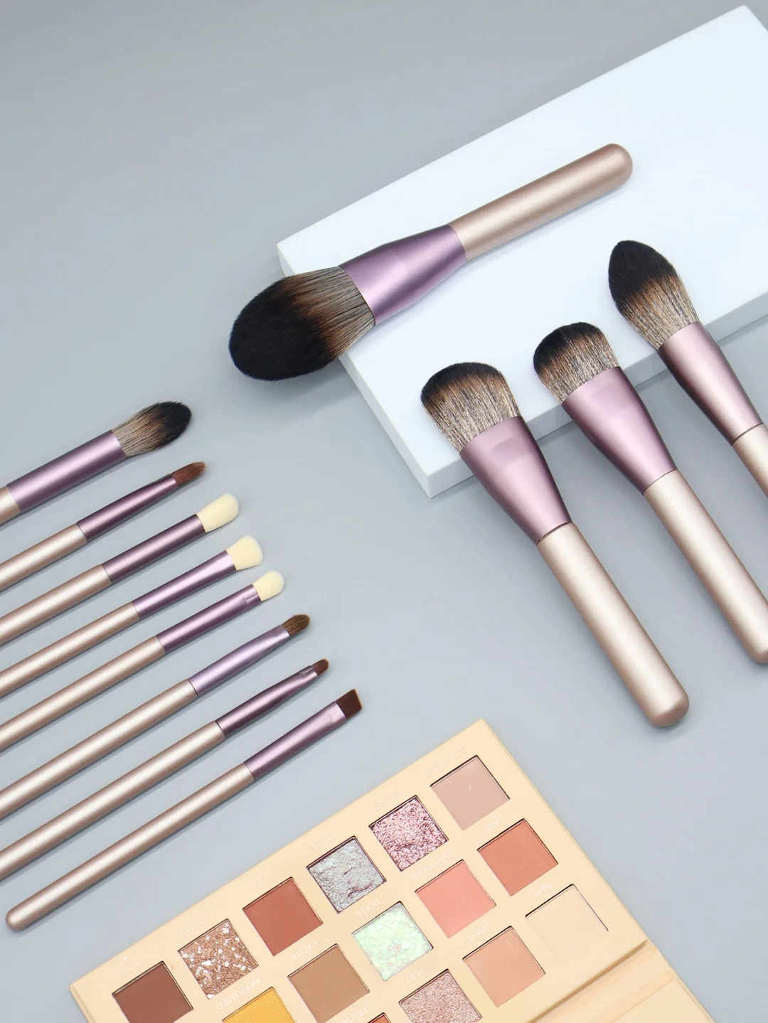 Beauty Tools & <br/>Makeup